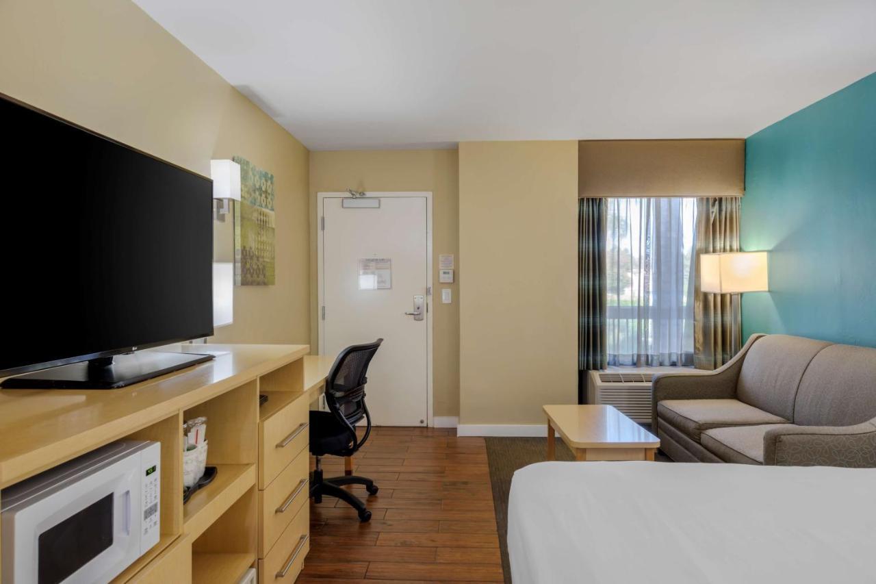 Western South Coast 3*