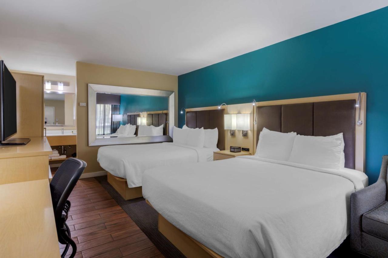 Hotel Western South Coast 3*